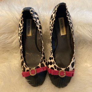 Steve Madden Cow Print Ballet Flats, Size 6.5